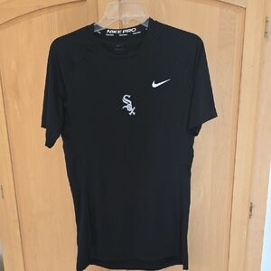 Mens Large Nike Black T-Shirt with Sox White Logo